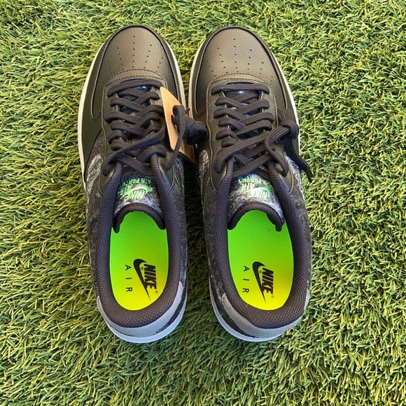 Nike Air Force 1 ‘07 LV8 - Picture 4 of 5